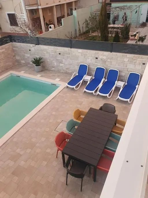 Villa Sara - Pool And Near Beach Nin