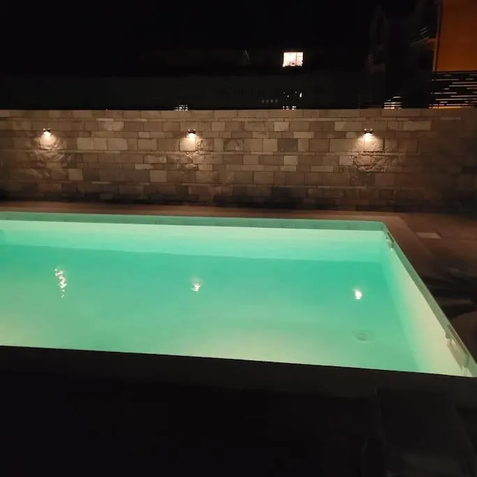 Villa Sara - Pool And Near Beach Nin